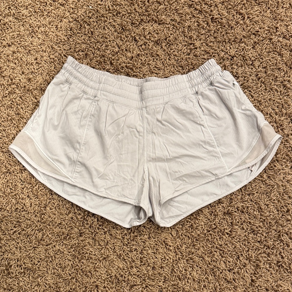 Lululemon Hotty Hot shorts